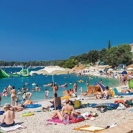 アパート One-bedroom In プーラ